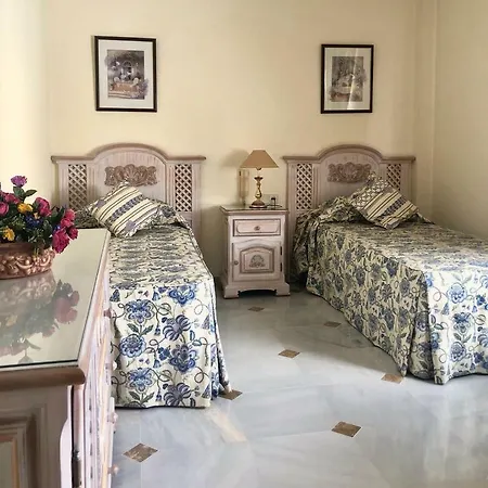 Riyadh House 公寓 马尔韦利亚