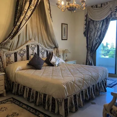 Riyadh House * Marbella