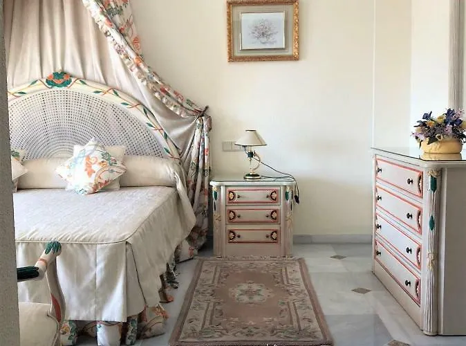 Riyadh House Marbella